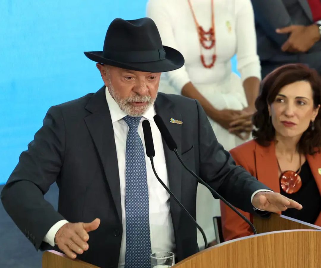 0a3d4ff4-lula-no-g7-foto-valter-campanato-agencia-brasil