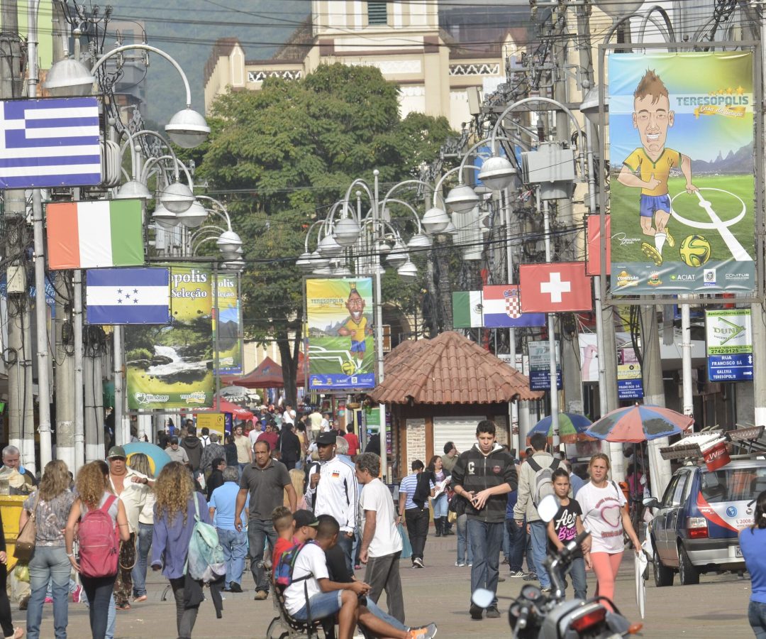 Francisco Sá - A Calçada da Fama em Teresópolis