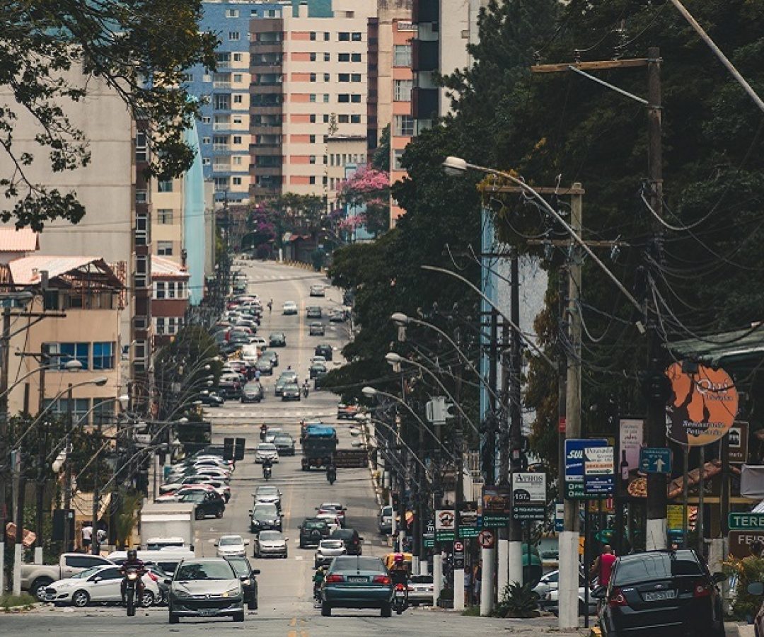 Prefeito divulga vídeo de pavimentação da cidade