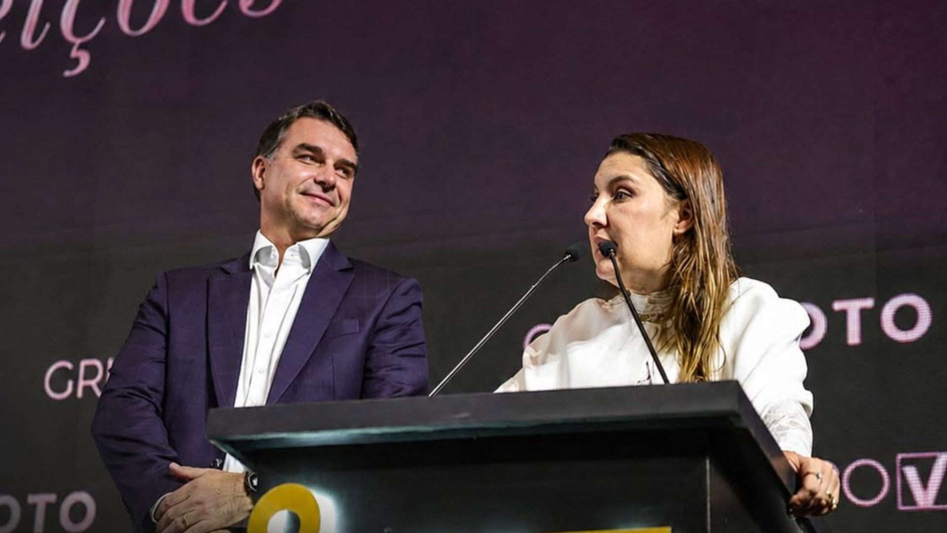 Daniella Marques Consentino é uma administradora brasileira. Compôs a equipe de economia de Jair Bolsonaro até 29 de junho de 2022, quando foi nomeada presidente da Caixa Econômica Federal